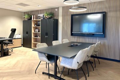 Modern Meeting Space