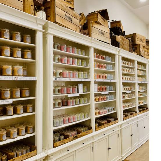 Luxury Handmade Candles for Modern Interiors - TL Tenant