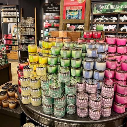 Luxury Handmade Candles for Modern Interiors - TL Tenant