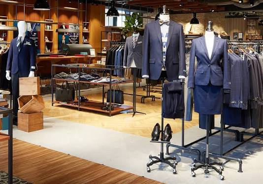 Pop-up Outlet for Luxury Menswear – TL Tenant