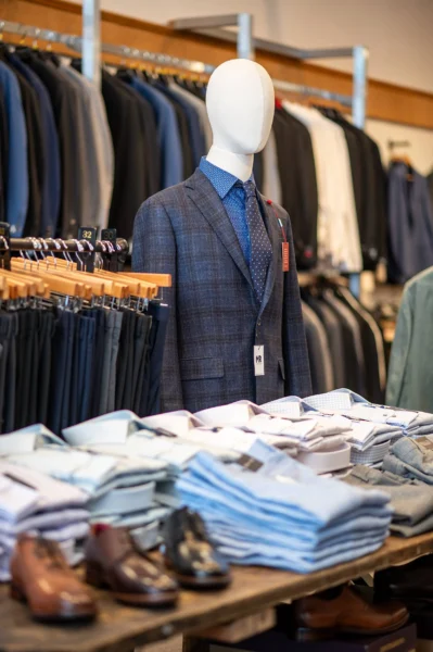 Pop-up Outlet for Luxury Menswear - TL Tenant